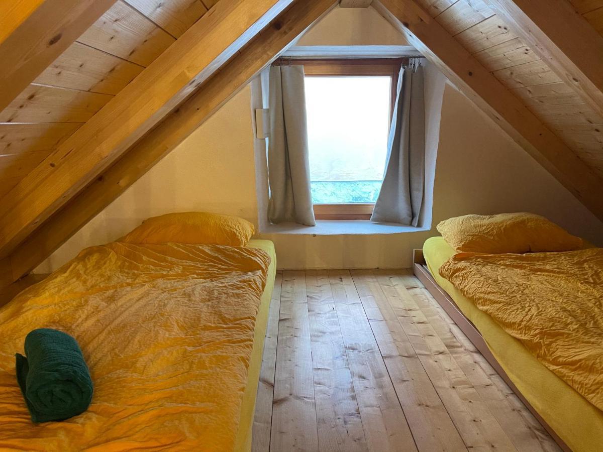 Hotel Rustici Maggia Aurigeno Esterno foto