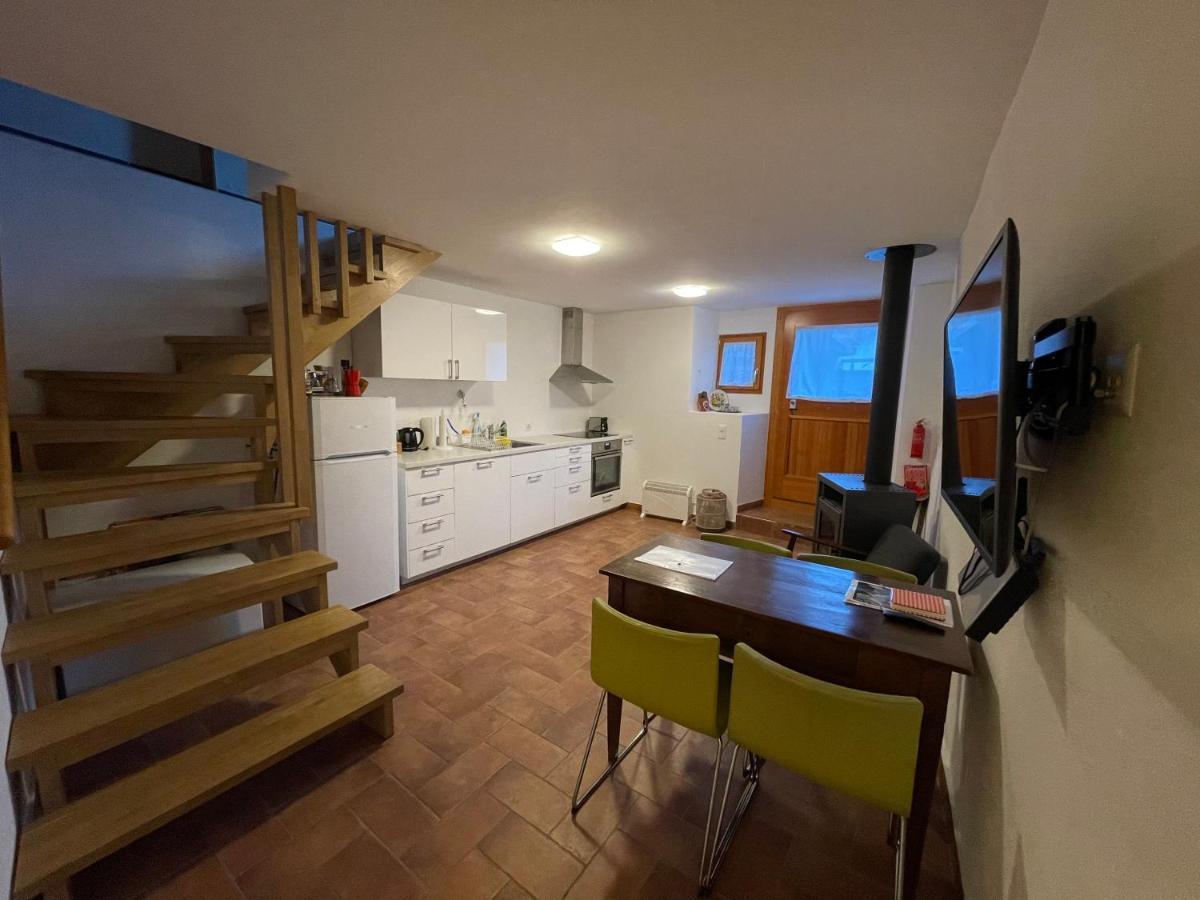 Hotel Rustici Maggia Aurigeno Esterno foto