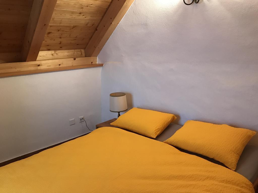 Hotel Rustici Maggia Aurigeno Esterno foto